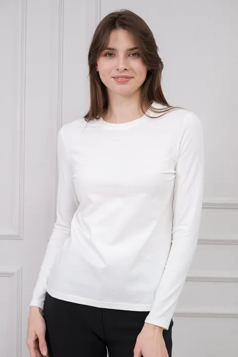 Лонгслив женский из кулирки с лайкрой молоко