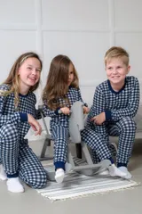 Пижама подростковая из кулирки пенье на манжетах Дрёма клетка синяя — фото 1